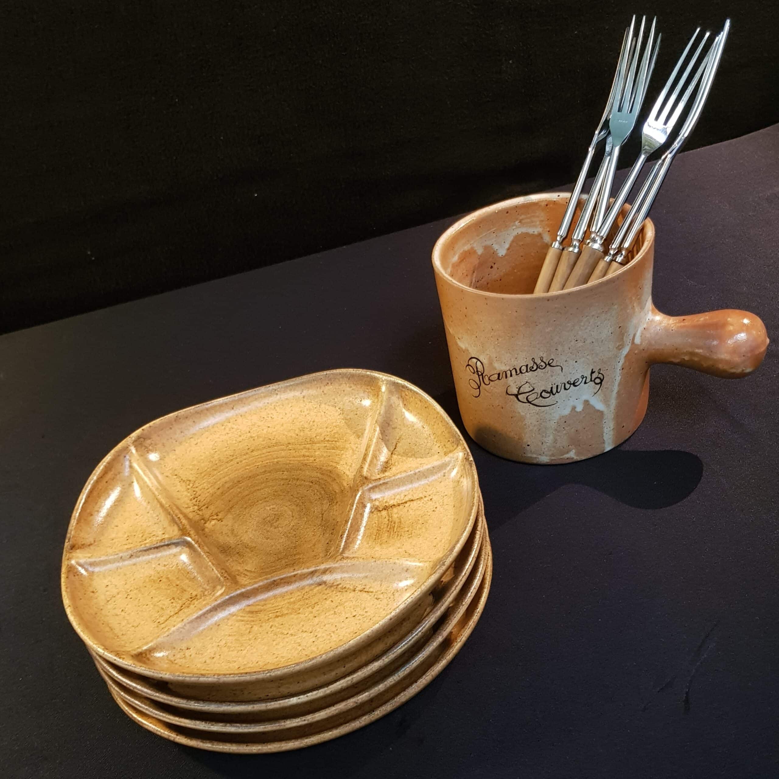 Set de 8 assiettes fondue Gien - Ressourcerie Histoires Sans Fin