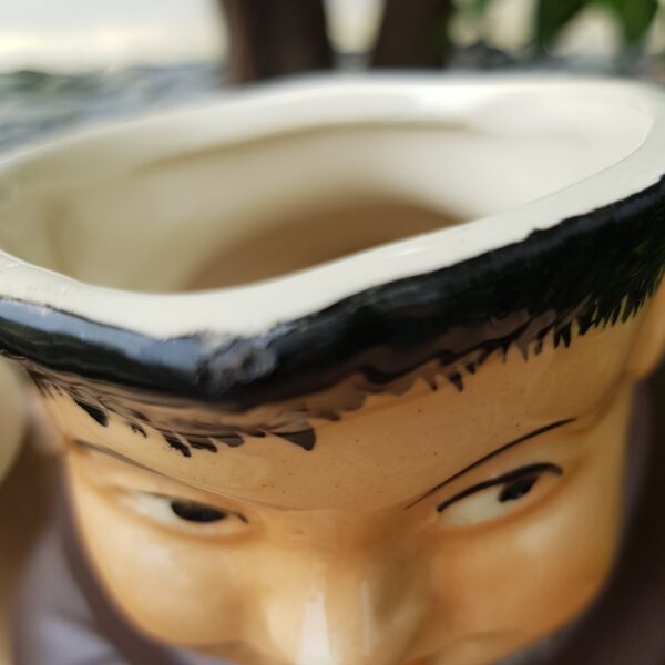 pichet moine en ceramique merveille et bout de chandelle 12
