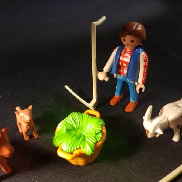 playmobil fermiere chevre jouet merveille et bout de chandelle 1