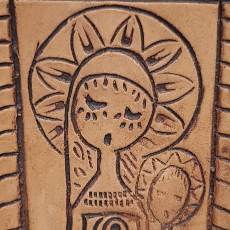 representation religieuse bois sculpte merveille et bout de chandelle brocante