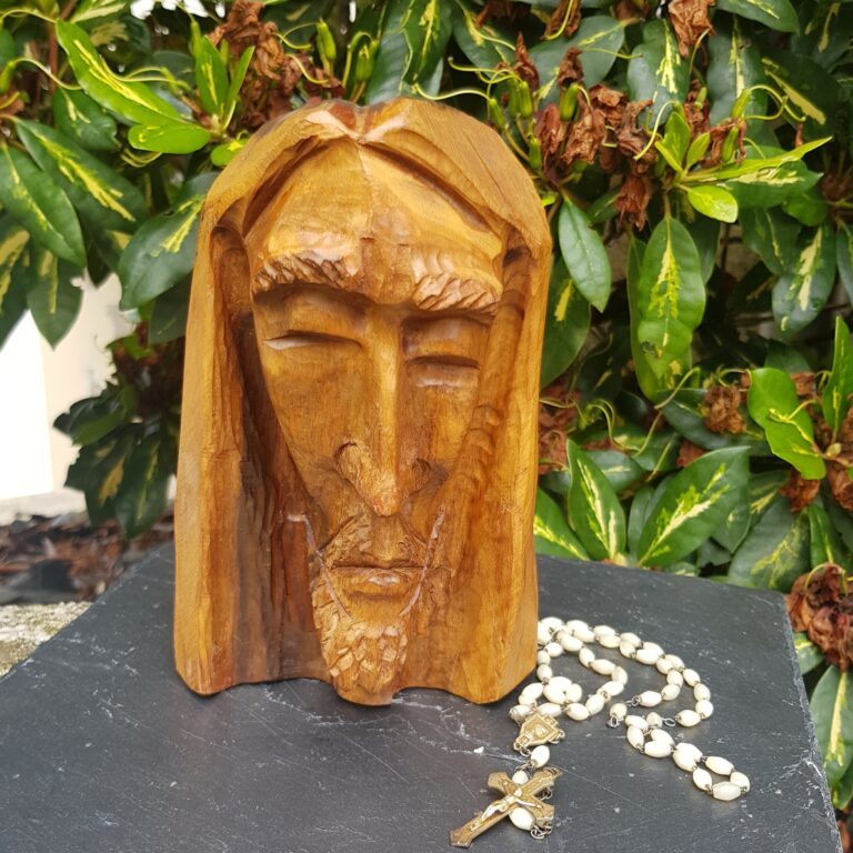 sculpture statue religieuse bois jesus merveille et bout de chandelle