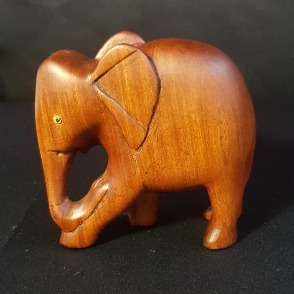 statue sculpture elephant bois merveille et bout de chandelle 1