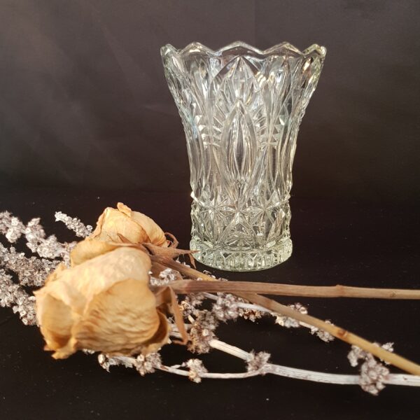 vase verre moulé taille moyenne merveille et bout de chandelle